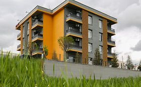 Hilar Xezal Otel